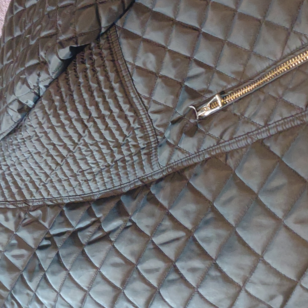 NEW Calvin Klein Women's Hooded Chevron Quilted Packable Down Jacket 3X - Picture 6 of 9